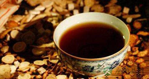 吃中药以后多久可以喝茶 吃中药以后多久可以喝茶