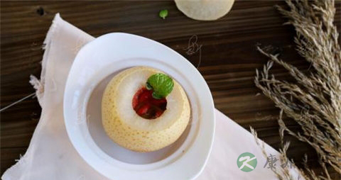 冰糖梨煮水的作用 冰糖梨煮水的作用