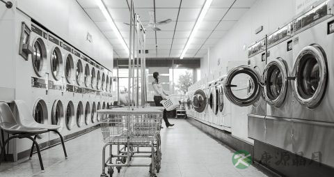 衣服烘干后缩水了怎么办 衣服烘干后缩水了怎么办