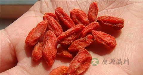 枸杞泡茶对肝有好处吗 枸杞泡茶对肝有好处吗
