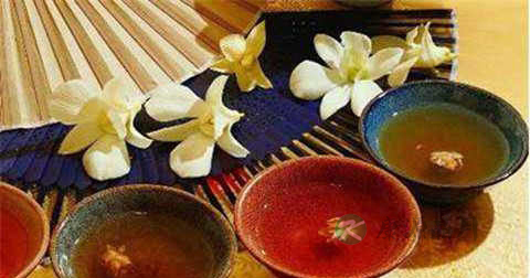 慢性肠胃炎能吃香蕉吗