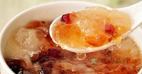 月经期间能吃桃胶吗 月经期间能吃桃胶吗