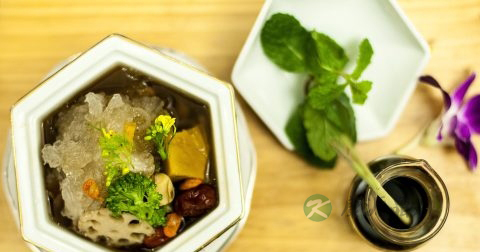 桃胶可以和燕窝同时食用吗 桃胶可以和燕窝同时食用吗