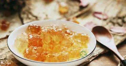 月经期间能吃桃胶吗 月经期间能吃桃胶吗