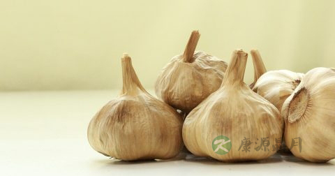 发烧可以吃桃胶吗 发烧可以吃桃胶吗