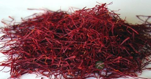 藏红花能和绿茶一起泡吗 藏红花能和绿茶一起泡吗