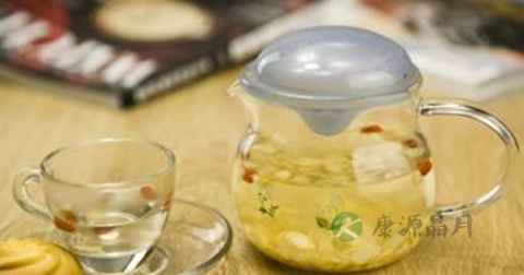 西洋参泡水喝放多少 西洋参泡水喝放多少
