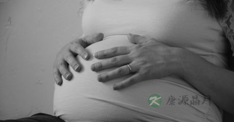 孕期不用化妆品皮肤会差吗 孕期不用化妆品皮肤会差吗