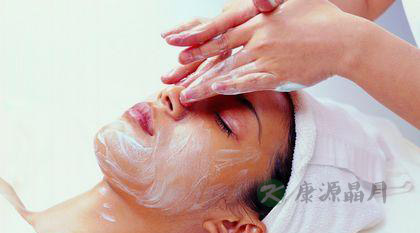 秋季皮肤干燥怎么办 秋季皮肤干燥怎么办