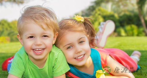 双胞胎的基因取决哪方 双胞胎的基因取决哪方