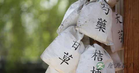 90岁老人心衰脚有什么症状 90岁老人心衰脚有什么症状