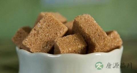 老人吃糖的好处与注意事项 老人吃糖的好处与注意事项