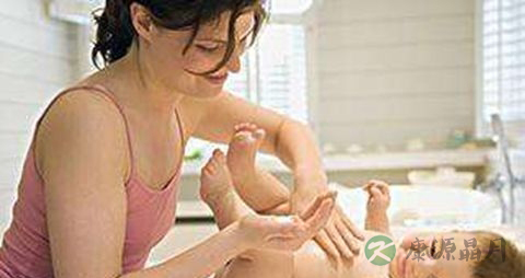 新生婴儿该怎么带 新生婴儿该怎么带