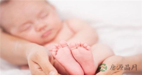 婴儿2个月发育标准 婴儿2个月发育标准