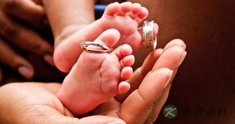 新生婴儿要检查什么 新生婴儿要检查什么