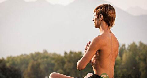 流瑜伽男的能练吗 流瑜伽男的能练吗