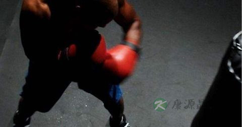 打拳击用的沙袋怎么弄 打拳击用的沙袋怎么弄