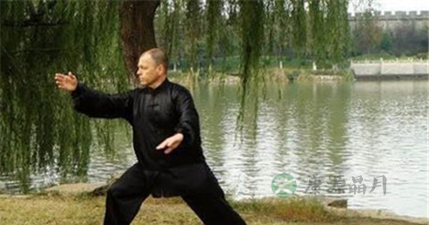 打太极拳腿痛还能打吗 打太极拳腿痛还能打吗