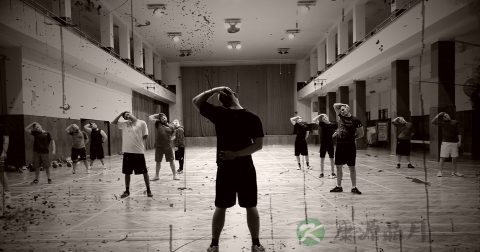 天天走楼梯可以减肥吗 天天走楼梯可以减肥吗