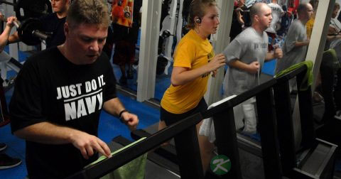 收腹运动机有用吗 收腹运动机有用吗