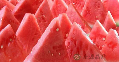 水肿性肥胖吃什么好 水肿性肥胖吃什么好