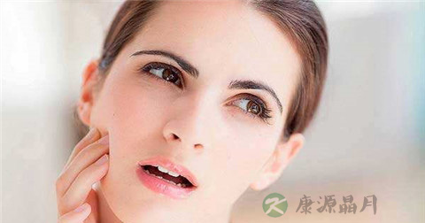 牙龈化脓怎么回事