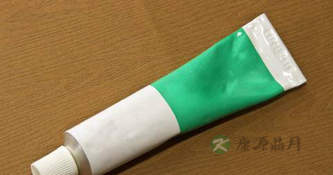 地卡因软膏说明书