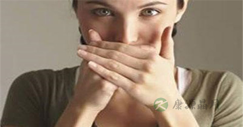 口气臭苔厚吃什么好 口气臭苔厚吃什么好