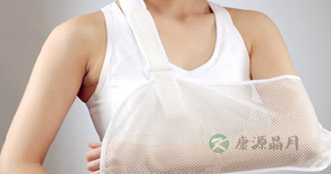 手臂经常脱臼怎么办 手臂经常脱臼怎么办