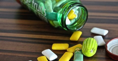 口香糖吞下去了怎么办 口香糖吞下去了怎么办