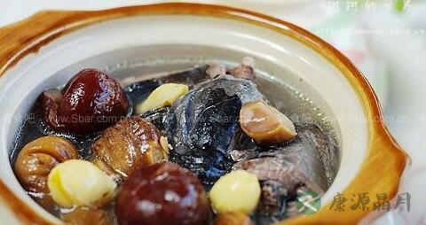 老人血压低吃什么能补上来 老人血压低吃什么能补上来