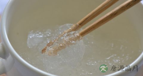 老人吃燕窝有啥好处 老人吃燕窝有啥好处
