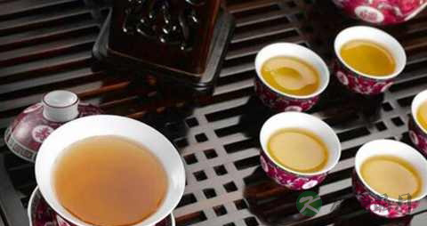 老人口干是什么原因引起的 老人口干是什么原因引起的