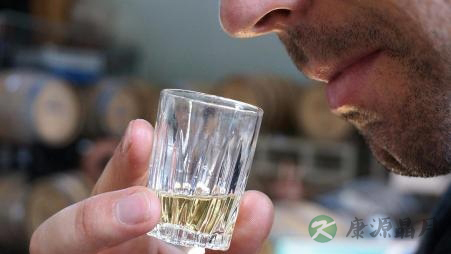 酒精过敏吃什么药 酒精过敏吃什么药