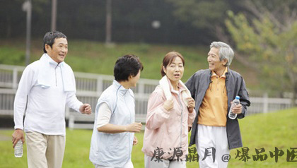 霜降老人养生的4个注意事项 霜降老人养生的4个注意事项