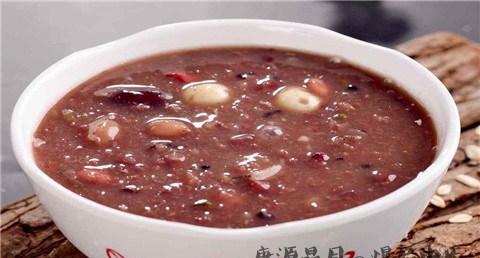 冬至赠鞋习俗的来历 冬至赠鞋习俗的来历