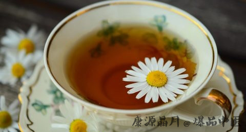 八月十五为什么吃月饼 八月十五为什么吃月饼