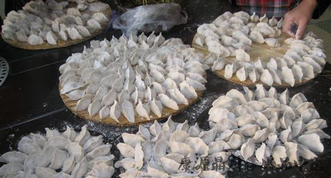 大年三十吃饺子习俗与传说 大年三十吃饺子习俗与传说