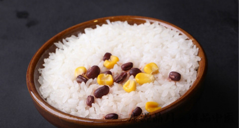 冬至吃红豆米饭的方法 冬至吃红豆米饭的方法