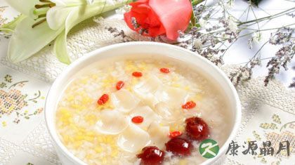 夏季炎热中暑吃什么好 夏季炎热中暑吃什么好