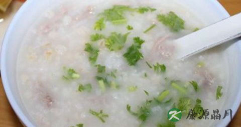 夏天感冒期间可以吃什么食物 夏天感冒期间可以吃什么食物