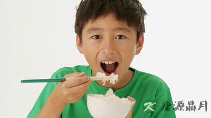 夏天午饭最适合吃什么 夏天午饭最适合吃什么