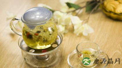 夏季上火喝8种降火茶 夏季上火喝8种降火茶