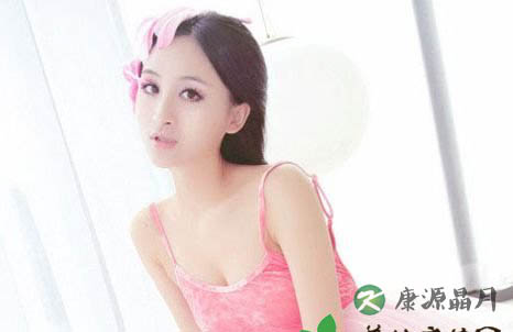 夏天头发也“出汗” 该怎么办 夏天头发也“出汗” 该怎么办