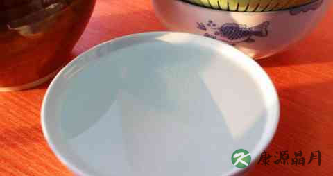 想呕吐怎么吐出来 想呕吐怎么吐出来