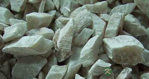 生石膏的药用价值_生石膏的副作用 生石膏的药用价值_生石膏的副作用