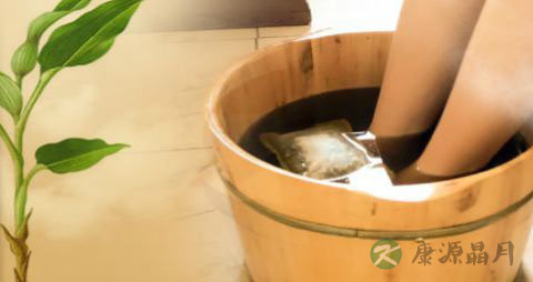 泡脚时姜盐酒可以放一起吗