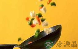 警惕10种炒菜方式 或“炒出”癌症 警惕10种炒菜方式 或“炒出”癌症