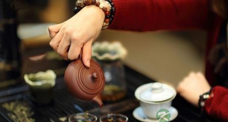 关于茶叶的功效、功能、食疗、禁忌