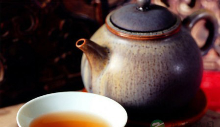 晚上喝茶首推乌龙茶 晚上喝茶首推乌龙茶